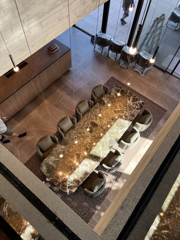 Comedor visto desde la planta superior
